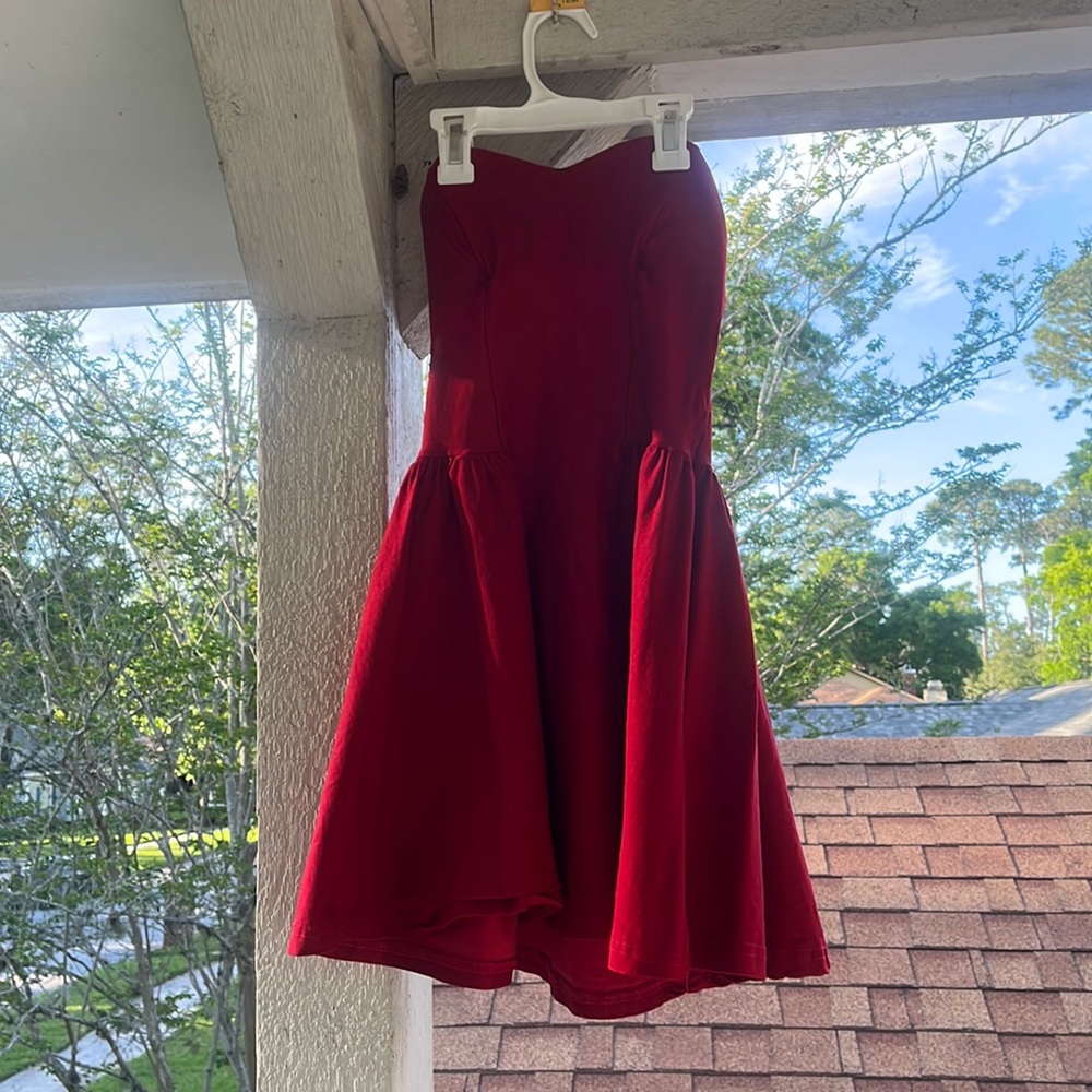 Extra small red strapless ‘Allegra K’ dress
